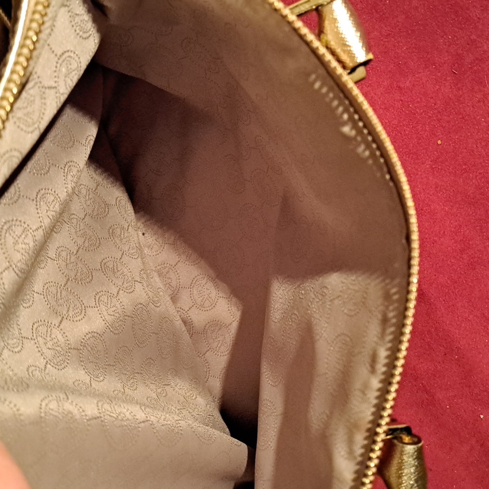 SOLD NEW  Michael Kors Sutton Pale Gold Leather Satchel/CBwithTags - Picture 13 of 14